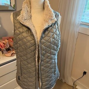 Steve Madden Gray Quilted Vest with reversable Sherpa
